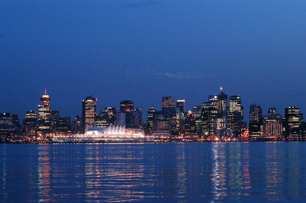 Ocean Breeze Executive Bed And Breakfast North Vancouver Exterior foto